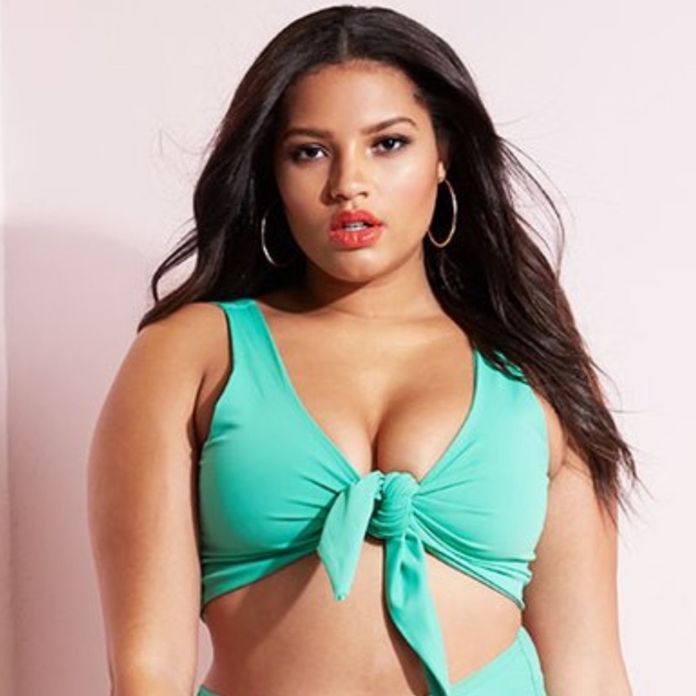Denise Mercedes X Rebdolls
